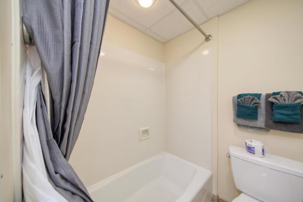 マートルビーチ 2501 S Ocean Blvd, 0831 - Ocean View Sleeps 8ヴィラ エクステリア 写真