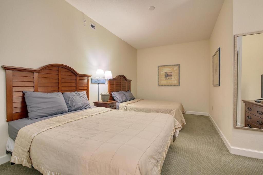 マートルビーチ 2501 S Ocean Blvd, 0831 - Ocean View Sleeps 8ヴィラ エクステリア 写真